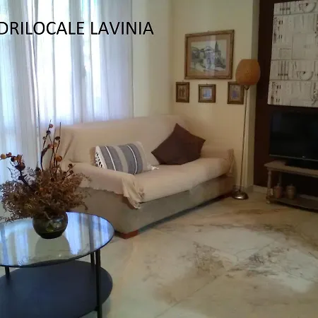 Apartman Quadrilocale Lavinia *