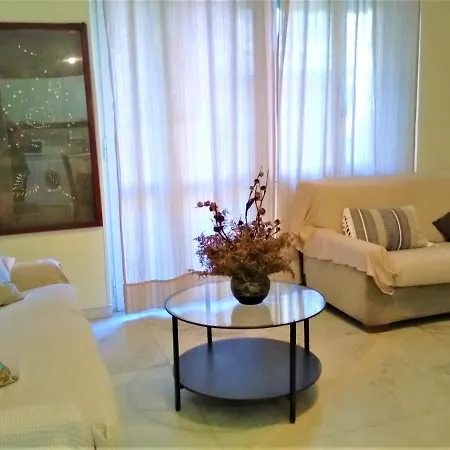 Apartman Quadrilocale Lavinia *